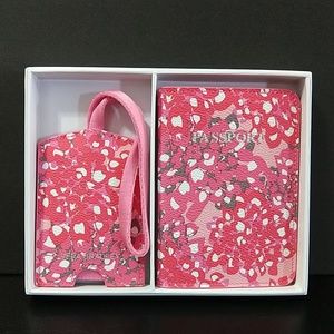 Vera Bradley Travel Companions Set